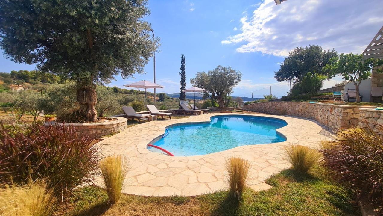 Sunny Place Resort Kilada Екстер'єр фото
